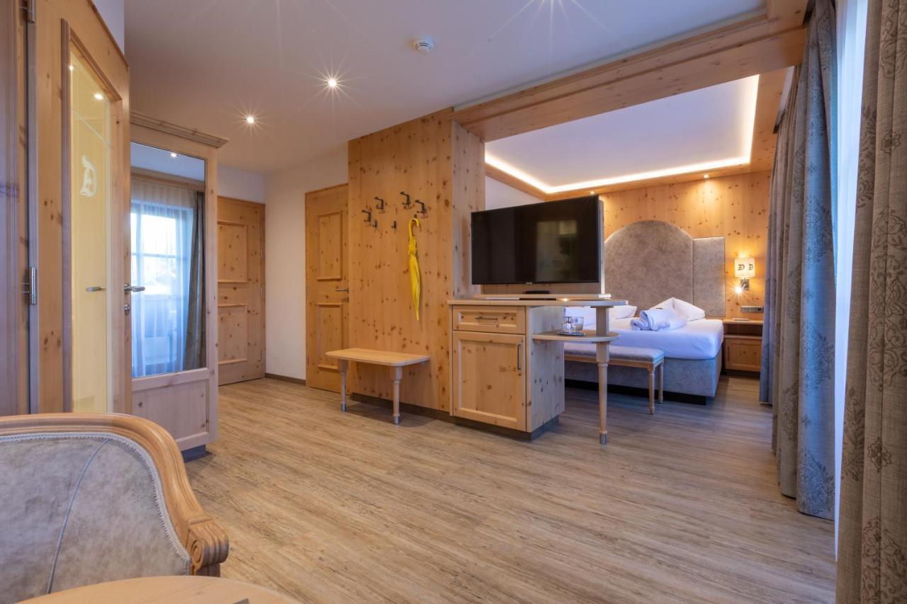 Hotel Dornauhof Finkenberg Exteriör bild
